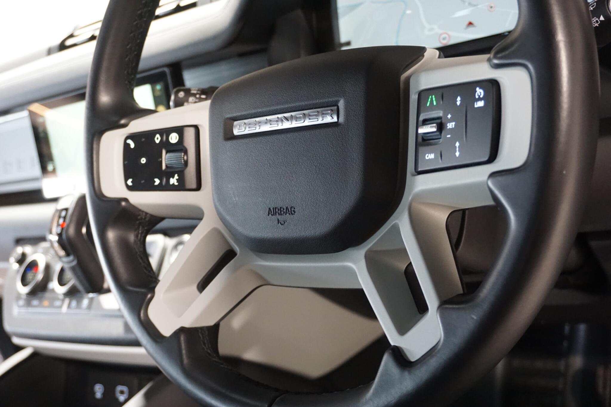 Land Rover Defender 110 3.0 D300 MHEV X-Dynamic SE SUV 5dr Diesel Auto 4WD Euro 6 (s/s) (300 ps)